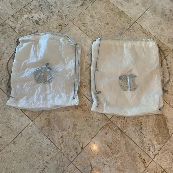 2 Apple Store Plastic Drawstring Shopping Bag With Apple Logo 19\